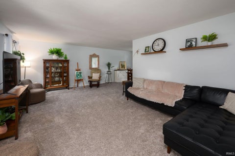 Tiny photo for 10218 Arbor Trail, Fort Wayne, IN 46804 (MLS # 202627809)