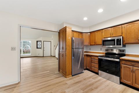 Tiny photo for 1805 Twin Oaks Lane, Lafayette, IN 47905 (MLS # 202544516)