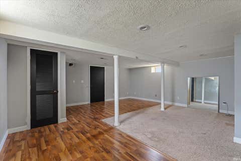 Tiny photo for 2420 Monger Avenue, Elkhart, IN 46517 (MLS # 202619703)