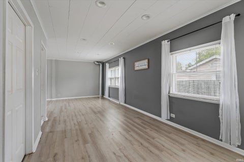 Tiny photo for 2420 Monger Avenue, Elkhart, IN 46517 (MLS # 202619703)