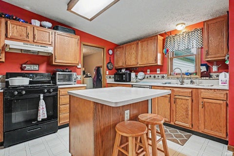 Tiny photo for 10321 8A Road, Plymouth, IN 46563 (MLS # 202637889)