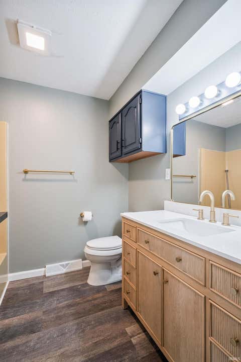 Tiny photo for 7987 N CR 525 W, Royal Center, IN 46978 (MLS # 202624161)