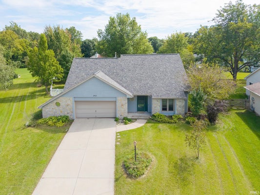 8915 SUNBURST LN, FORT WAYNE, IN 46804 - Image 3ac257fd08f70c697bae2cf567e63b9d/3281207610
