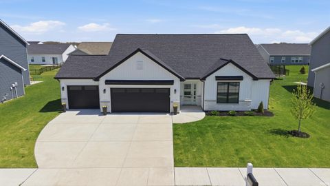 Photo of 347 Haddington Lane, Lafayette, IN 47905 (MLS # 202614539)