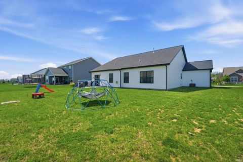 Tiny photo for 347 Haddington Lane, Lafayette, IN 47905 (MLS # 202614539)