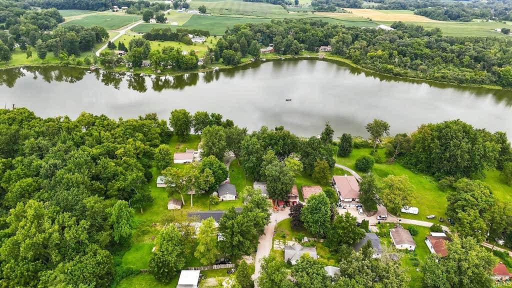 Photo of 3370 W Old Lake Road, Columbia City, IN 46725 (MLS # 202634031)