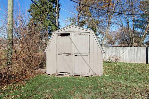 Tiny photo for 1904 MOHR Drive, Kokomo, IN 46902 (MLS # 202546304)