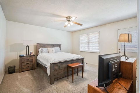 Tiny photo for 1606 Hutchins Drive, Kokomo, IN 46901 (MLS # 202628437)