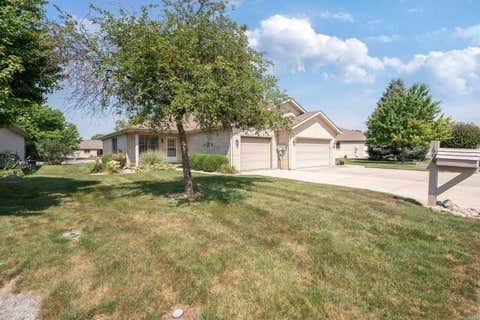 Tiny photo for 1606 Hutchins Drive, Kokomo, IN 46901 (MLS # 202628437)