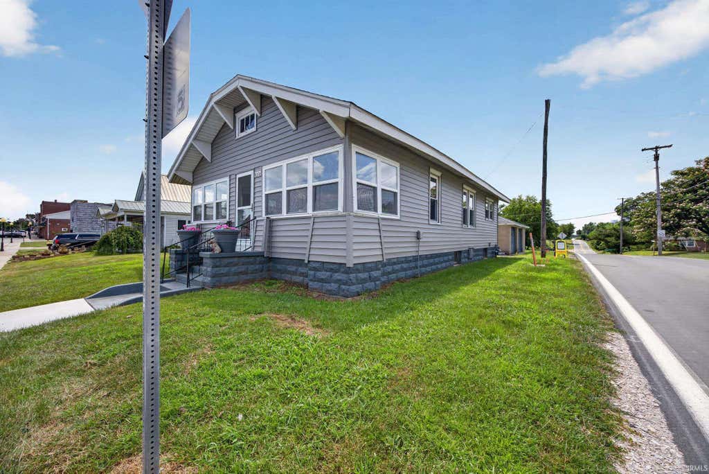 Photo of 8006 E Main Street, Dugger, IN 47848 (MLS # 202630532)