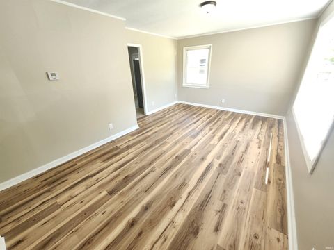 Tiny photo for 2904 Madison Avenue, Evansville, IN 47714 (MLS # 202618483)
