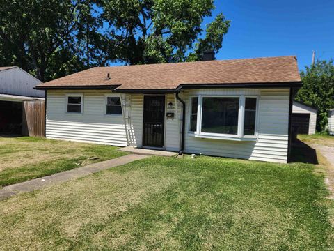 Photo of 2904 Madison Avenue, Evansville, IN 47714 (MLS # 202618483)