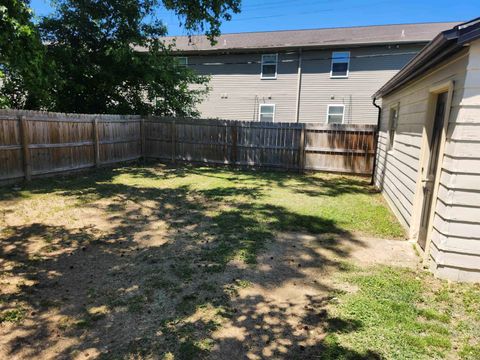 Tiny photo for 2904 Madison Avenue, Evansville, IN 47714 (MLS # 202618483)