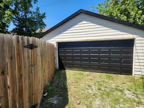 Tiny photo for 2904 Madison Avenue, Evansville, IN 47714 (MLS # 202618483)