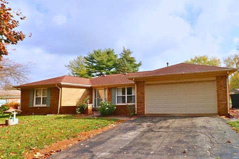 Photo of 4108 Westwind Drive, Lafayette, IN 47909 (MLS # 202545235)