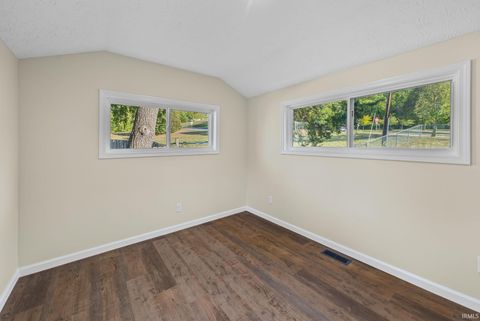 Tiny photo for 282 Smith Street, Lafayette, IN 47905 (MLS # 202542158)