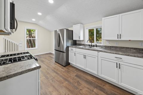 Tiny photo for 282 Smith Street, Lafayette, IN 47905 (MLS # 202542158)