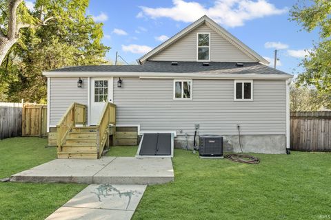 Tiny photo for 282 Smith Street, Lafayette, IN 47905 (MLS # 202542158)
