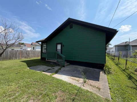 Tiny photo for 1527 S Union Street, Kokomo, IN 46902 (MLS # 202631137)