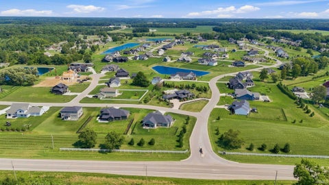 Tiny photo for 5990 Menza Drive, Auburn, IN 46706 (MLS # 202639648)