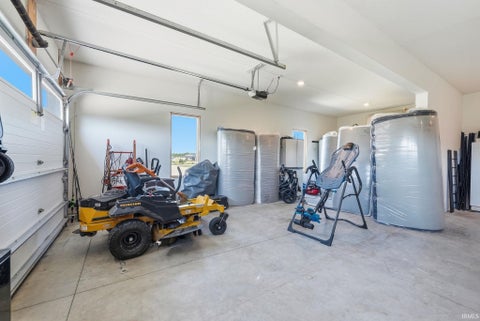 Tiny photo for 5990 Menza Drive, Auburn, IN 46706 (MLS # 202639648)