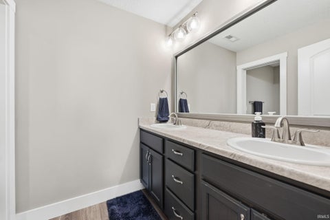 Tiny photo for 5990 Menza Drive, Auburn, IN 46706 (MLS # 202639648)