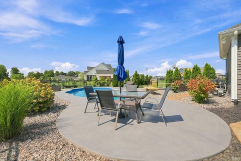 Tiny photo for 5990 Menza Drive, Auburn, IN 46706 (MLS # 202639648)