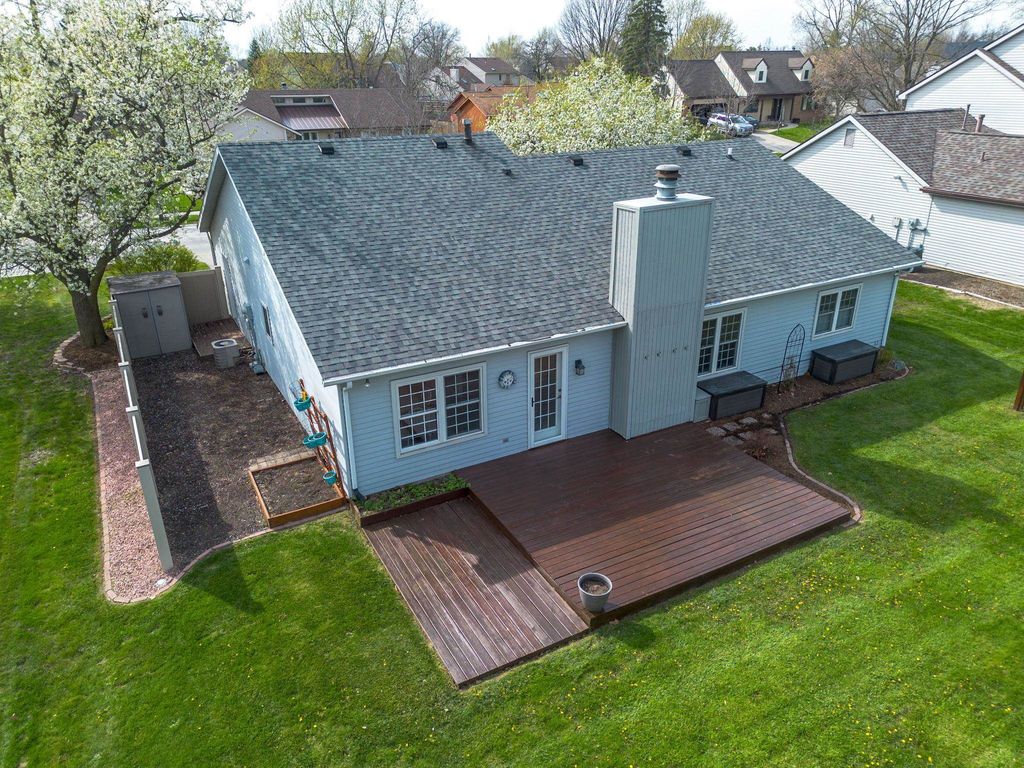 Photo of 3225 Copper Hill Run, Fort Wayne, IN 46804 (MLS # 202612854)