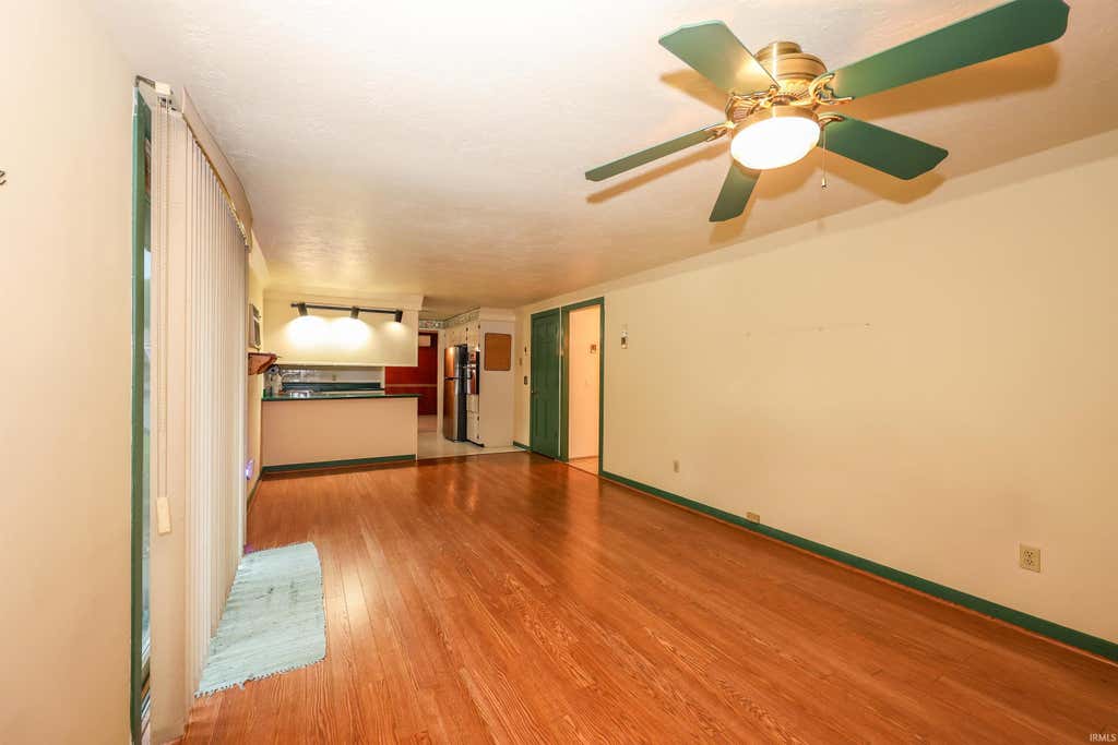 Photo of 7426 Kruge Drive, Fort Wayne, IN 46809 (MLS # 202633079)