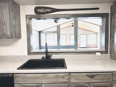 Tiny photo for 1770 E Poplar Road, Columbia City, IN 46725 (MLS # 202538115)