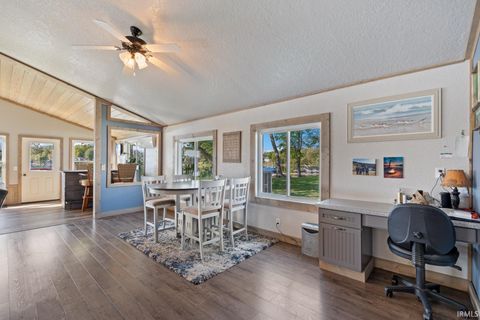 Tiny photo for 1770 E Poplar Road, Columbia City, IN 46725 (MLS # 202538115)