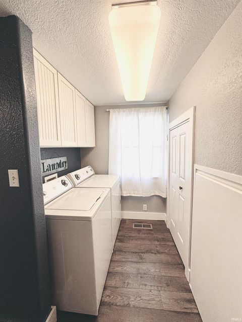 Tiny photo for 1770 E Poplar Road, Columbia City, IN 46725 (MLS # 202538115)