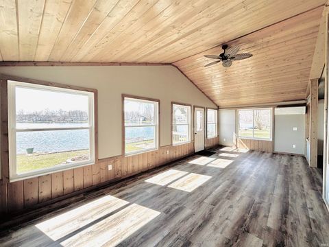 Tiny photo for 1770 E Poplar Road, Columbia City, IN 46725 (MLS # 202538115)