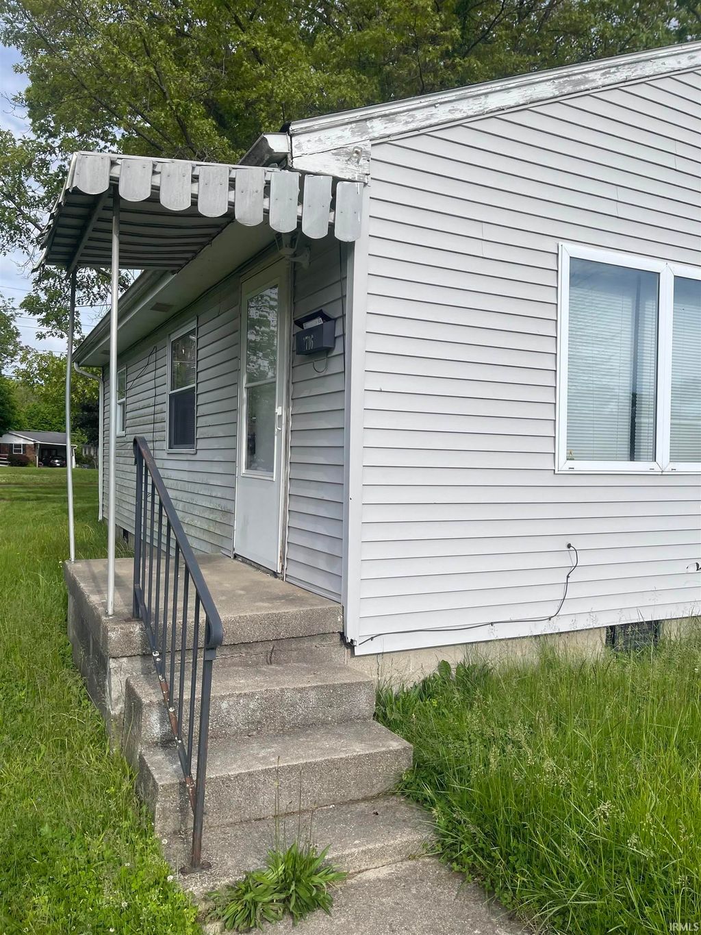 Photo of 1716 Dewey Street, Anderson, IN 46016 (MLS # 202624125)