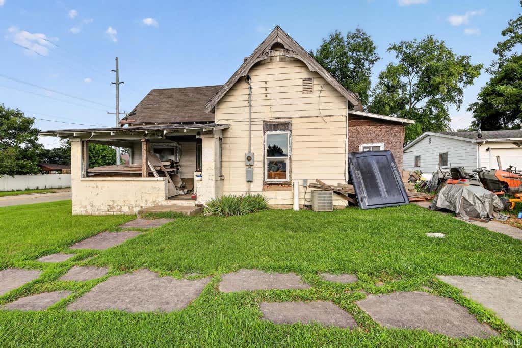 Photo of 431 N St Street, Bedford, IN 47421 (MLS # 202629985)