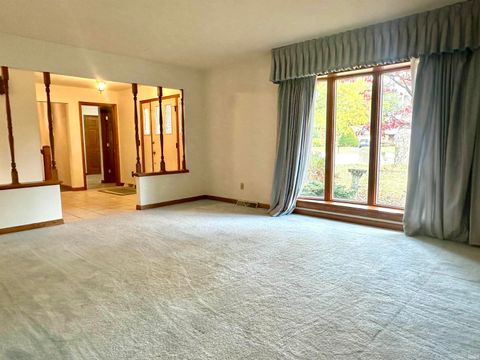 Tiny photo for 2915 Rose Lane, Kokomo, IN 46902 (MLS # 202543836)