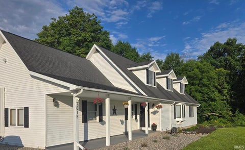 Photo of 7819 Greenwell Road, Churubusco, IN 46723 (MLS # 202627838)