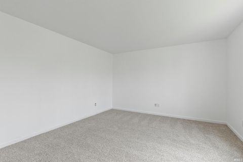 Tiny photo for 611 River Rock Pass, Fort Wayne, IN 46814 (MLS # 202612525)