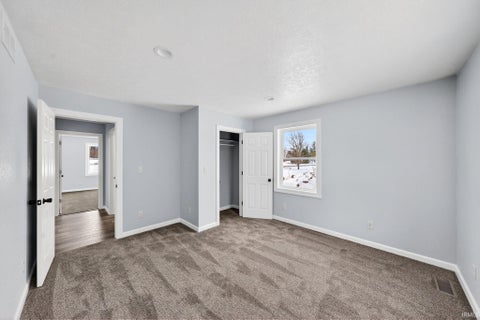 Tiny photo for 11102 N Dogleg Dr E Dr, Syracuse, IN 46567 (MLS # 202644899)