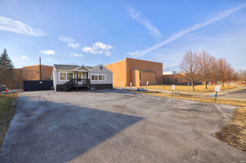 Photo of 514 N 26th Street, Lafayette, IN 47904 (MLS # 202605968)