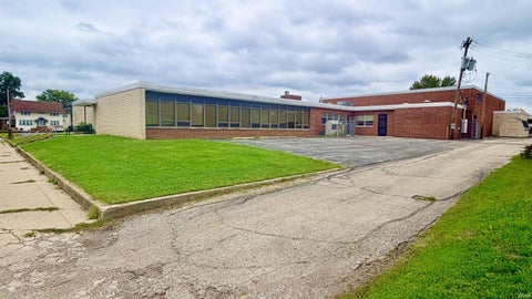 Tiny photo for 425 W Main Street, Peru, IN 46970 (MLS # 202644208)