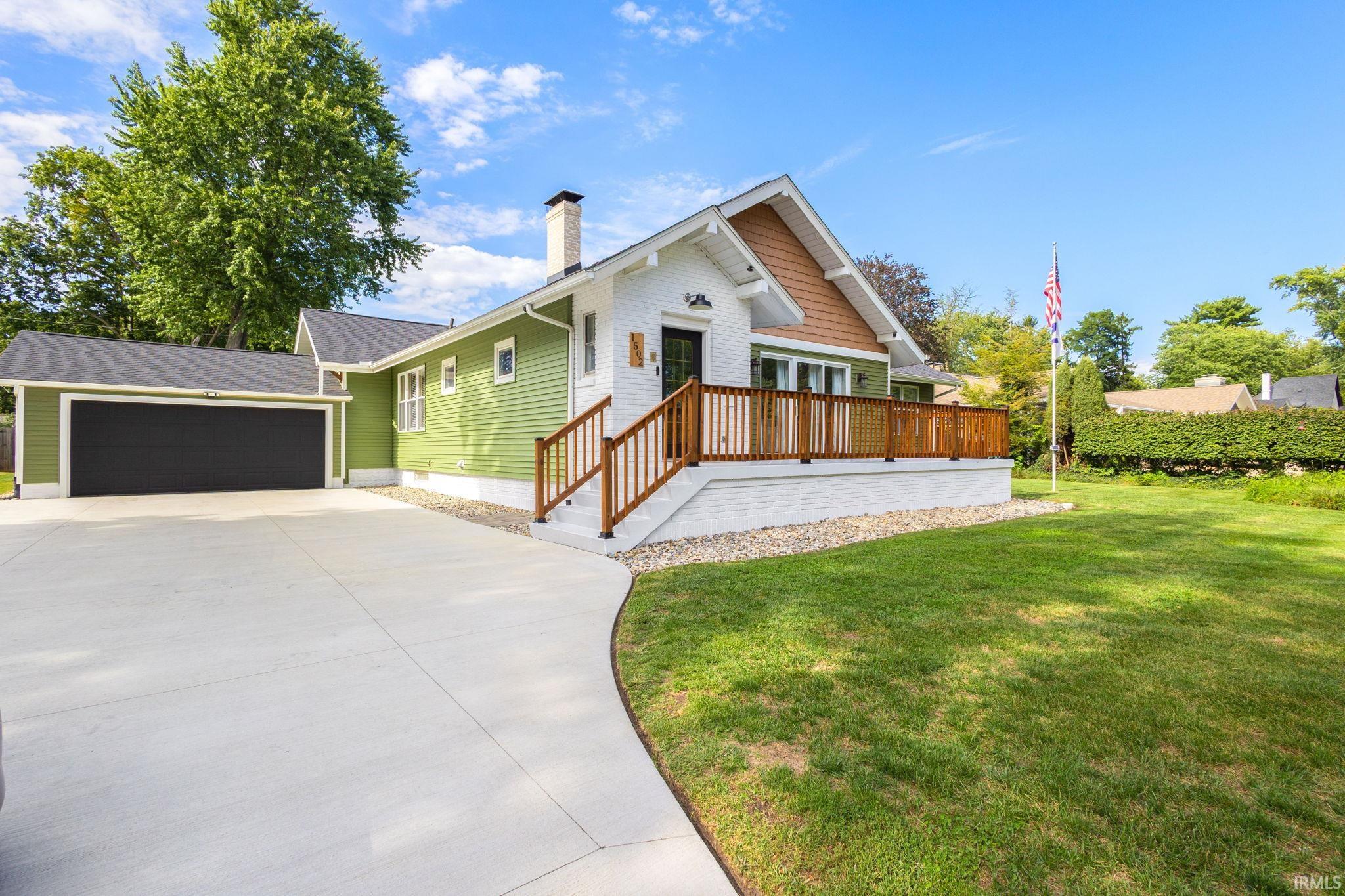 Elkhart, Indiana 46514, United States, 3 Bedrooms Bedrooms, ,4 BathroomsBathrooms,Residential,Active,207915