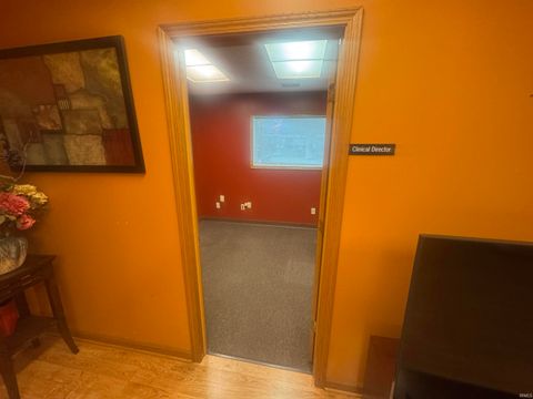 Tiny photo for 101 W Southway Boulevard, Kokomo, IN 46902 (MLS # 202539263)