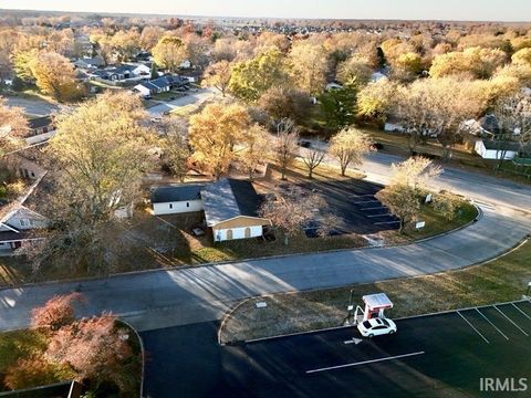 Tiny photo for 101 W Southway Boulevard, Kokomo, IN 46902 (MLS # 202539263)