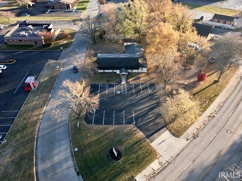 Tiny photo for 101 W Southway Boulevard, Kokomo, IN 46902 (MLS # 202539263)