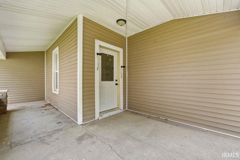 Tiny photo for 1224 E State Street, Huntington, IN 46750 (MLS # 202642097)