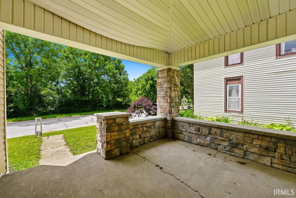Photo of 1224 E State Street, Huntington, IN 46750 (MLS # 202642097)