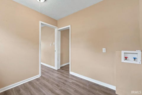 Tiny photo for 1224 E State Street, Huntington, IN 46750 (MLS # 202642097)