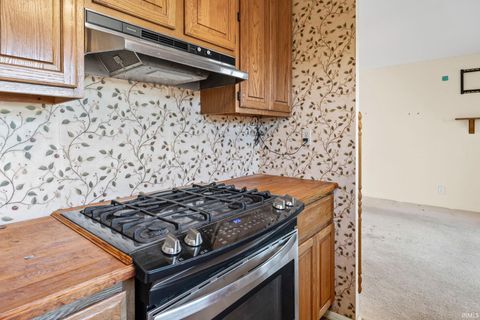 Tiny photo for 2402 Beck Lane, Lafayette, IN 47909 (MLS # 202602683)