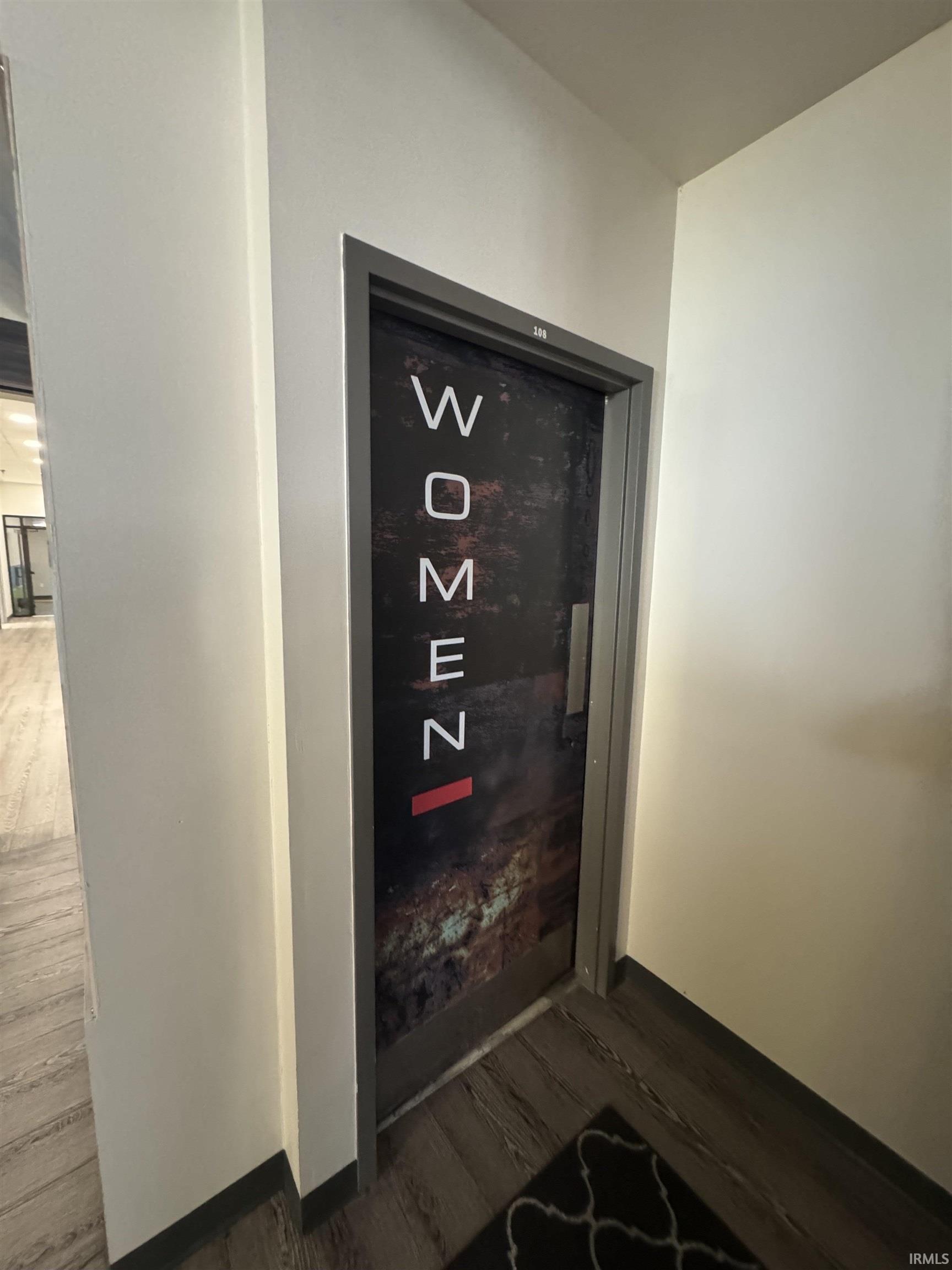 Elkhart, Indiana 46514, United States, ,2 BathroomsBathrooms,Residential,Active,234837